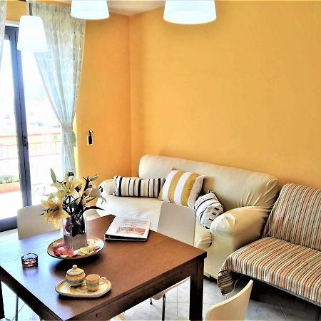 La Bomboniera Apartment Бари Екстериор снимка