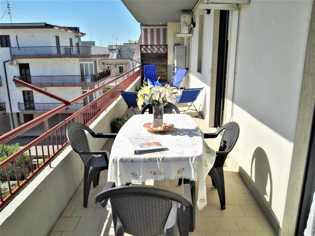 La Bomboniera Apartment Бари Екстериор снимка