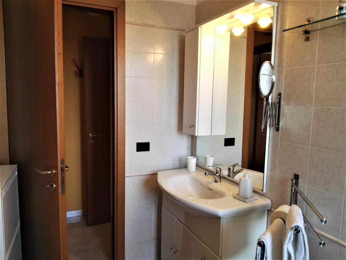 La Bomboniera Apartment Бари Екстериор снимка