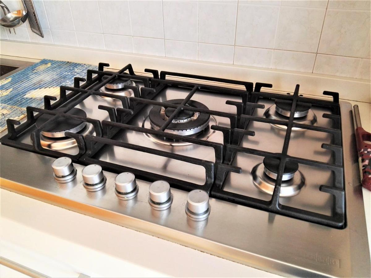 La Bomboniera Apartment Бари Екстериор снимка