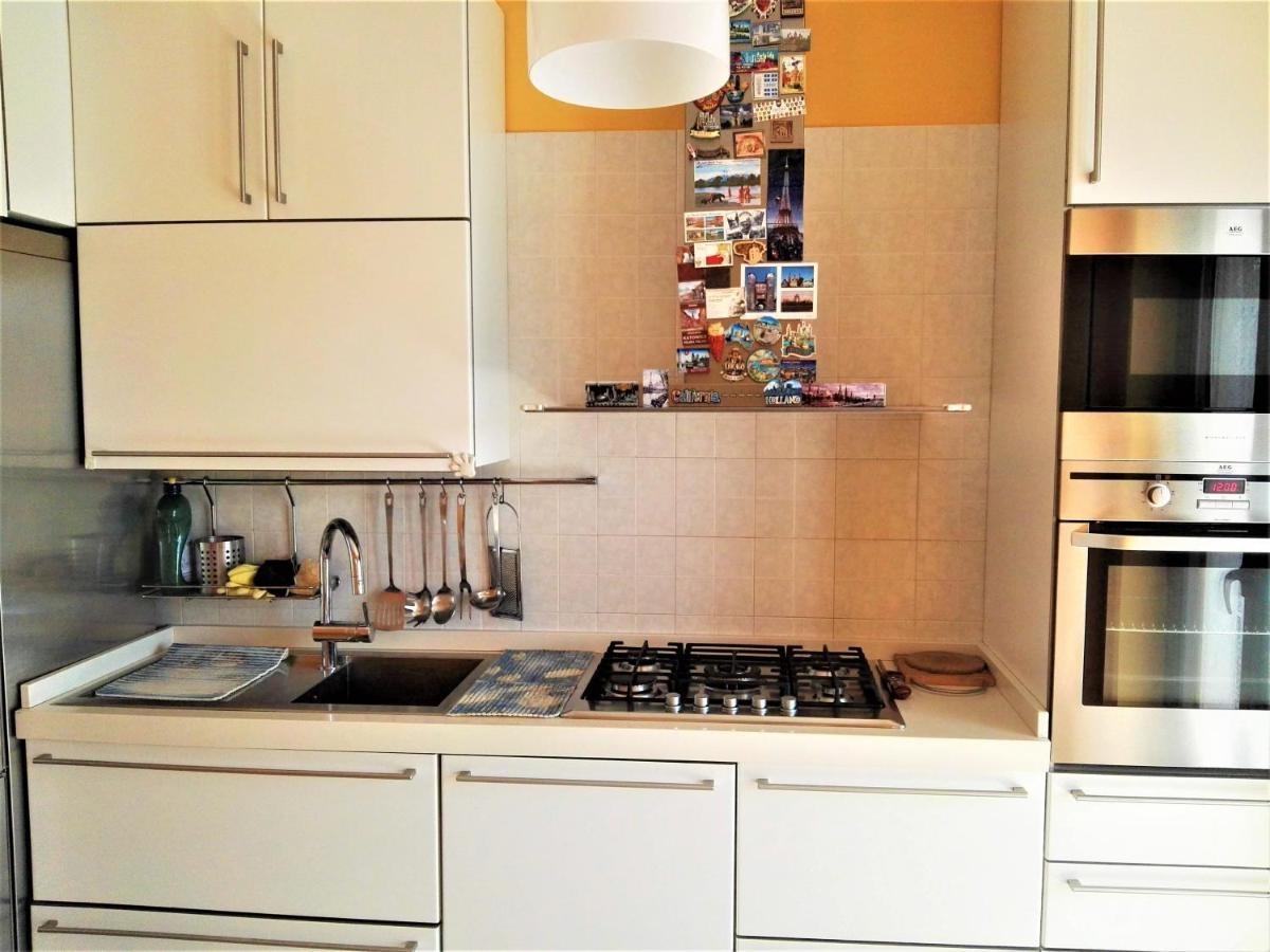 La Bomboniera Apartment Бари Екстериор снимка