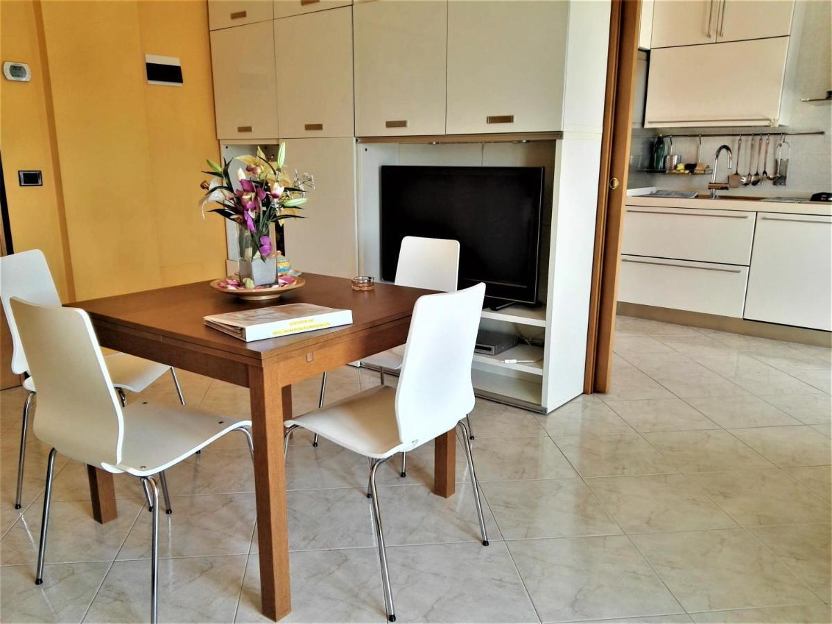 La Bomboniera Apartment Бари Екстериор снимка
