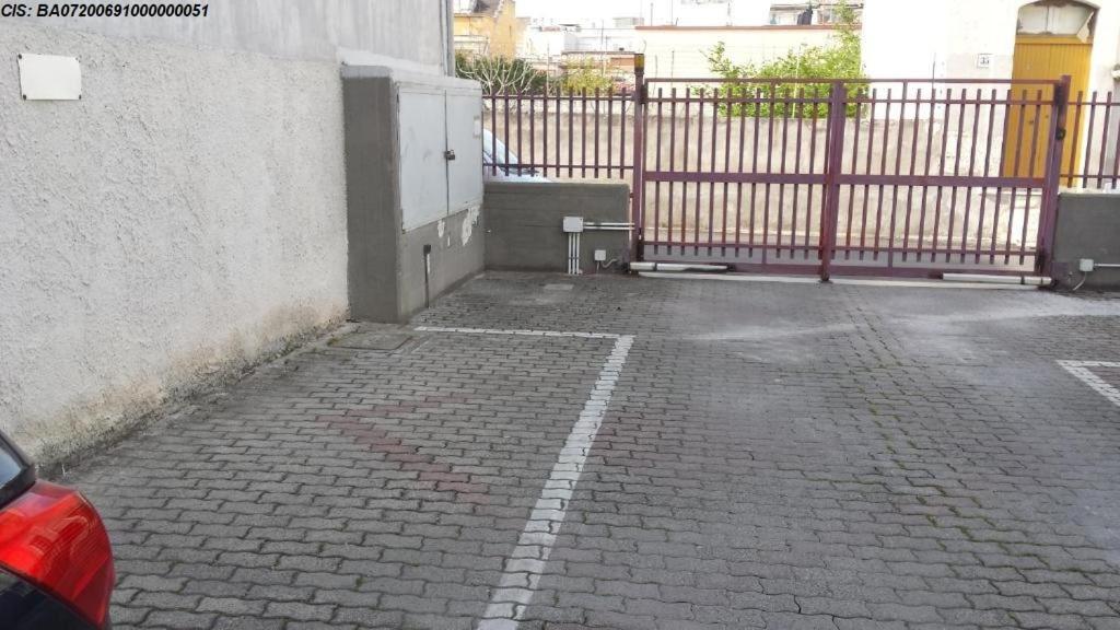 La Bomboniera Apartment Бари Екстериор снимка
