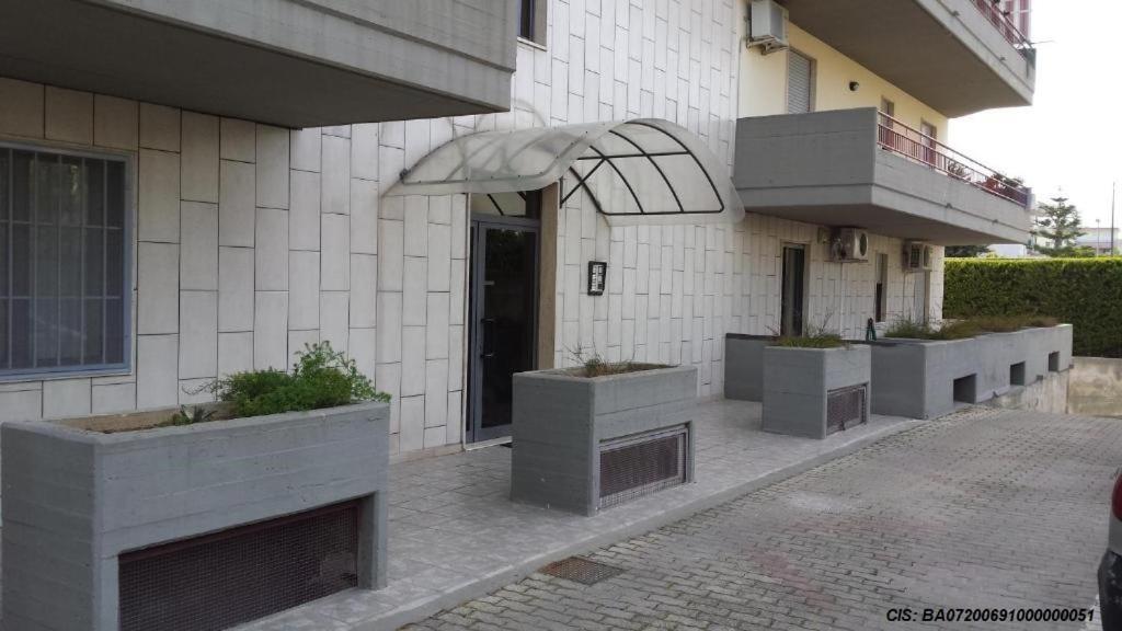 La Bomboniera Apartment Бари Екстериор снимка