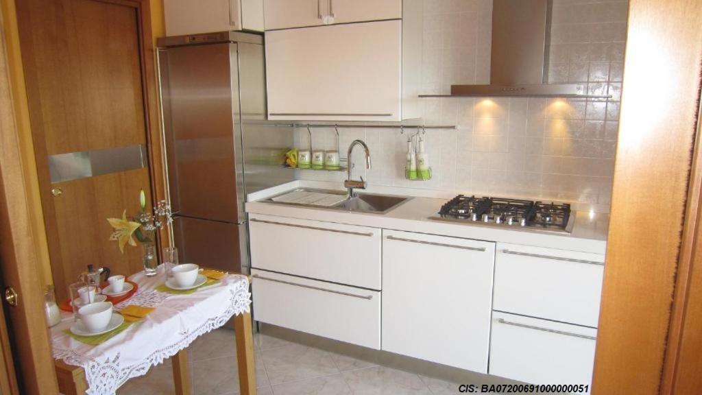 La Bomboniera Apartment Бари Екстериор снимка